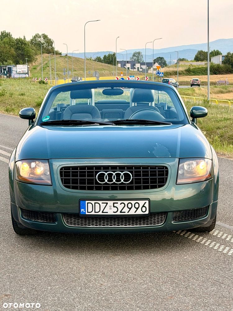 Audi TT Roadster - 12