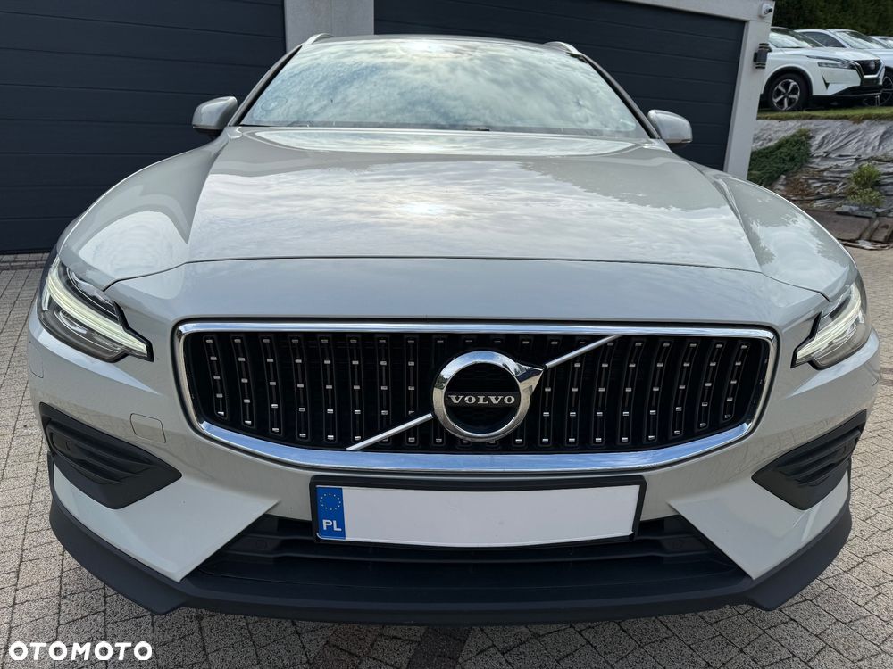 Volvo V60 Cross Country D4 AWD Geartronic Pro - 3