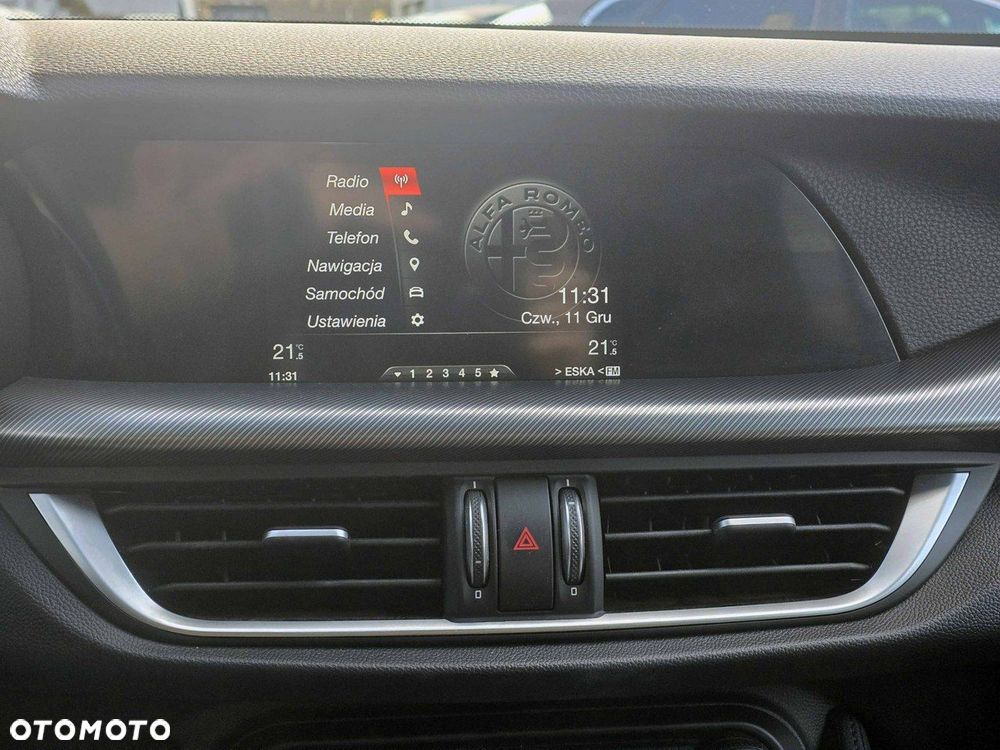 Alfa Romeo Stelvio - 7