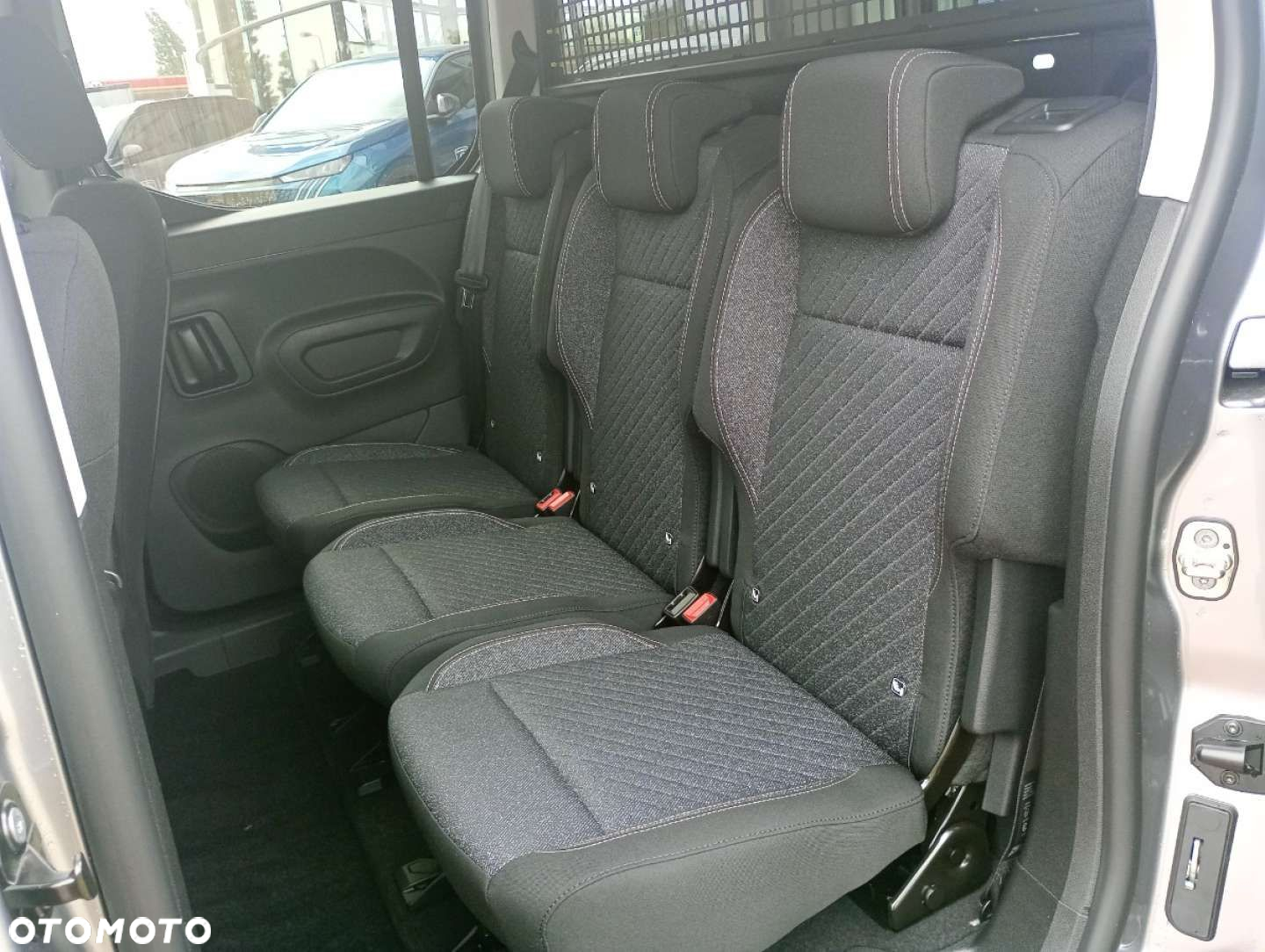 Peugeot Rifter 1.5 BlueHDI Allure S&S - 12