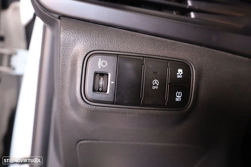 Hyundai Bayon 1.0 T-GDI Premium - 38