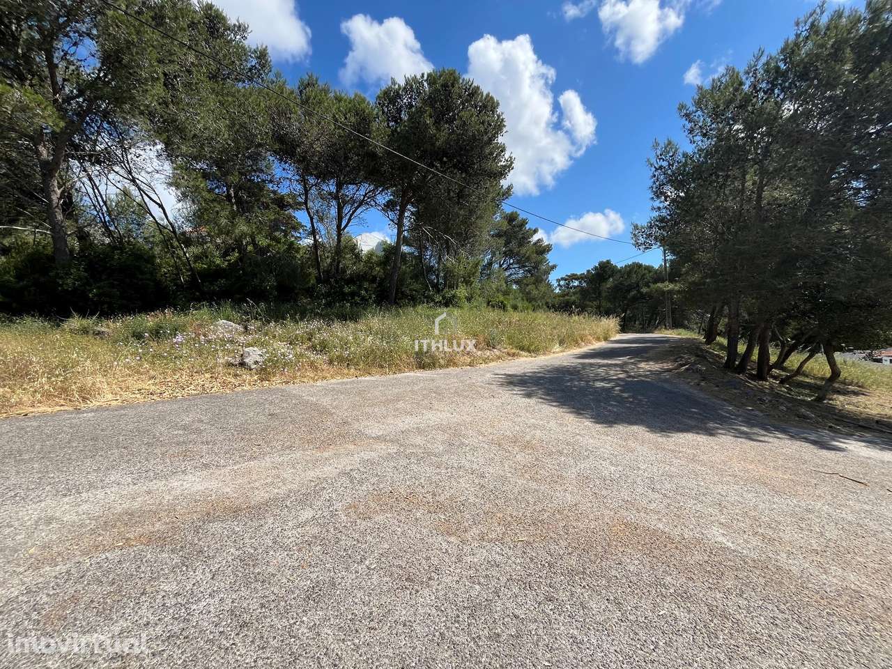 Terreno em excelente localização - Grande imagem: 2/12