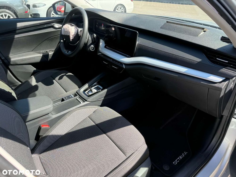 Skoda Octavia 1.5 TSI e-TEC DSG Selection - 9