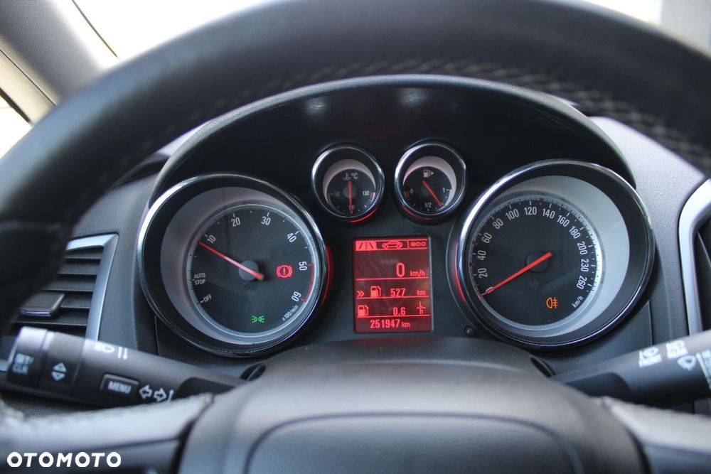 Opel Astra - 31