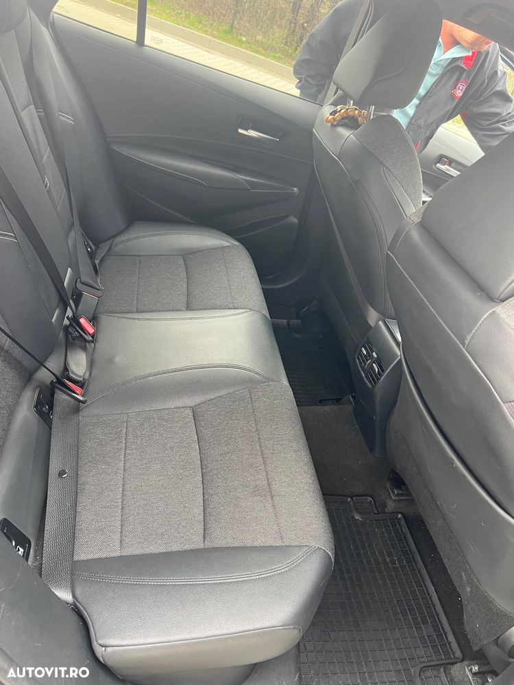 Toyota Corolla 1.8 Business Edition - 7