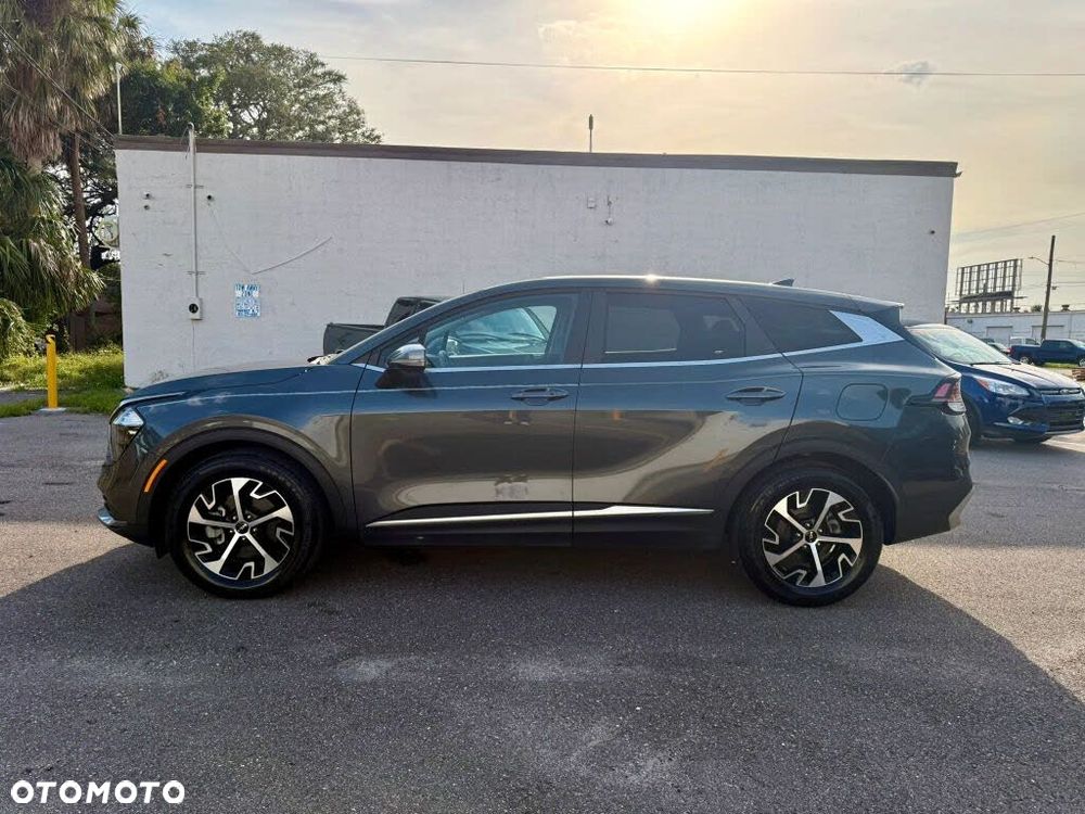 Kia Sportage - 3