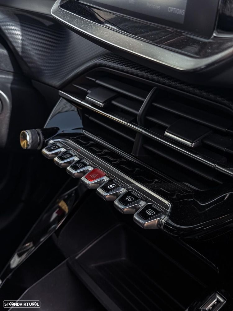 Peugeot 2008 1.5 BlueHDi Active Pack - 10