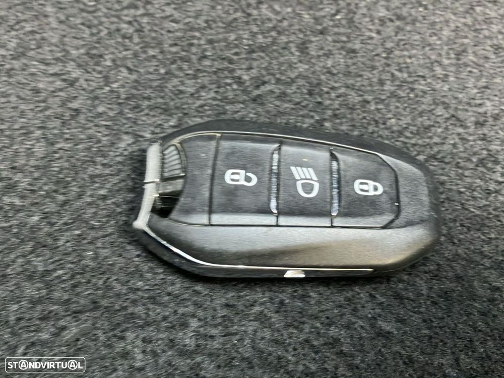 Peugeot 5008 1.2 PureTech Active Pack - 19