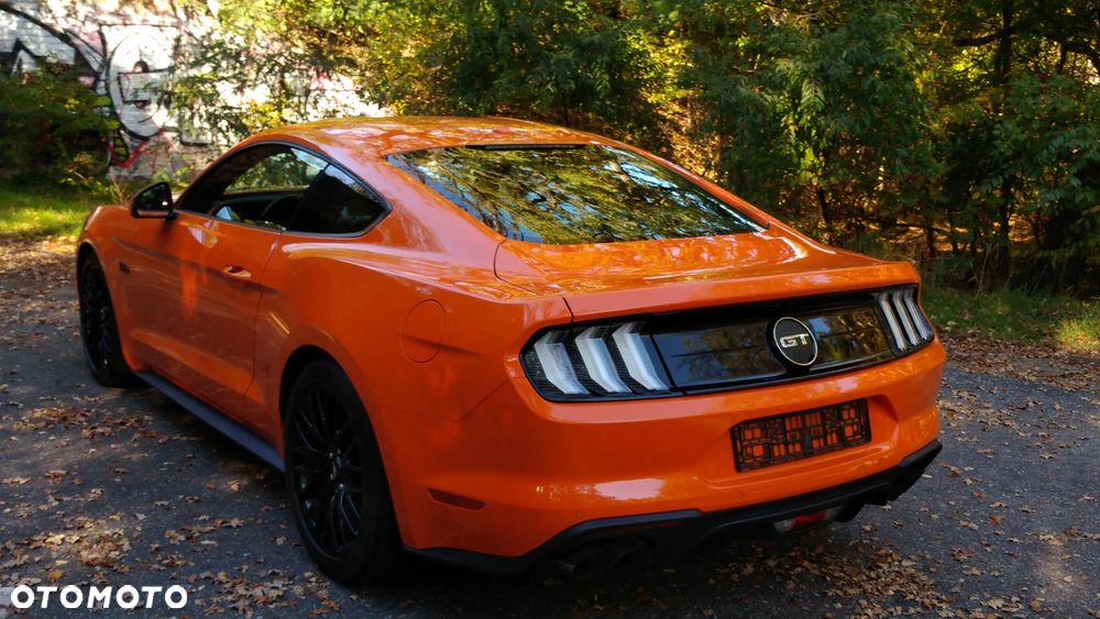 Ford Mustang - 17