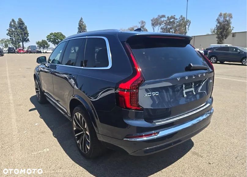 Volvo XC 90 - 5