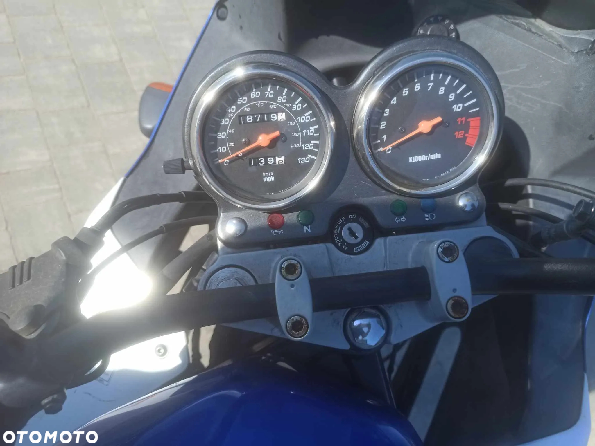 Suzuki GS - 8