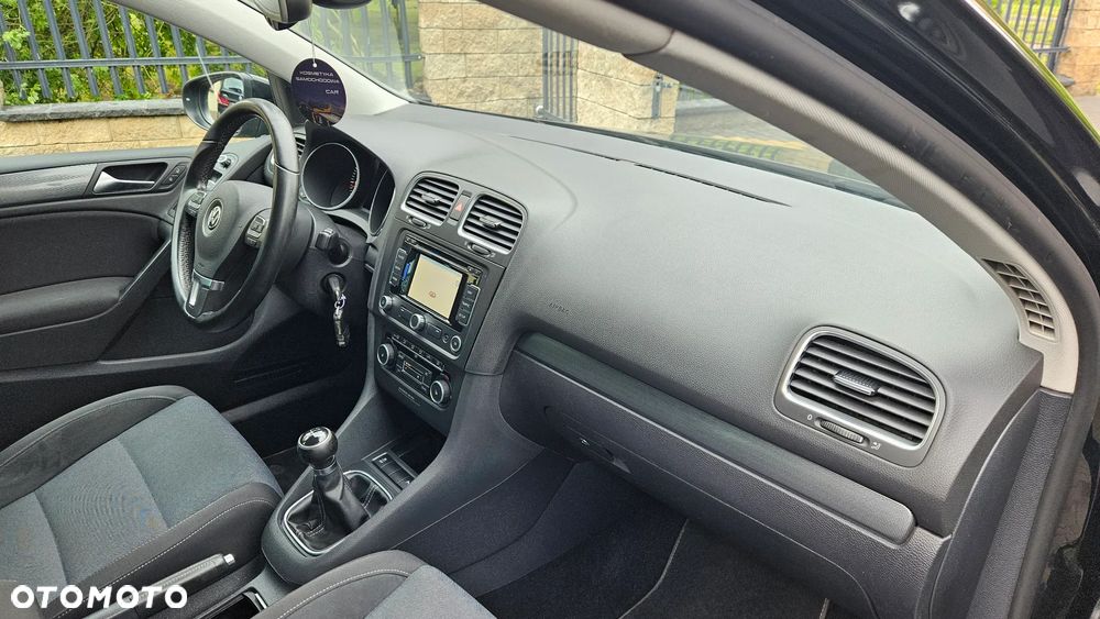 Volkswagen Golf 1.2 TSI Style - 14