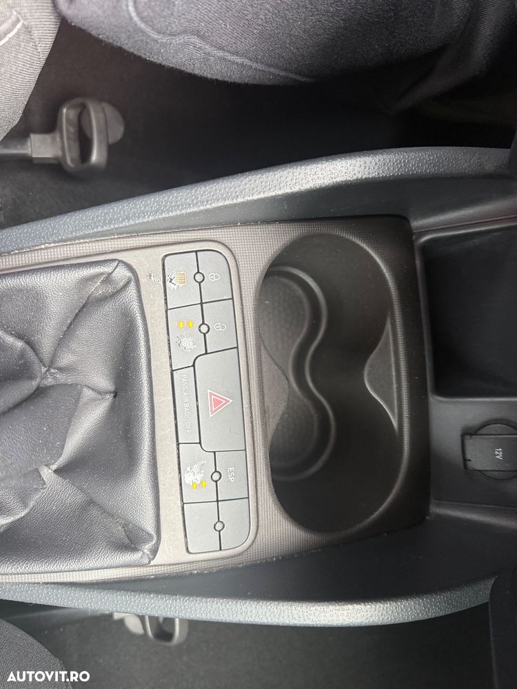 Seat Ibiza 1.2 12V Stylance - 9