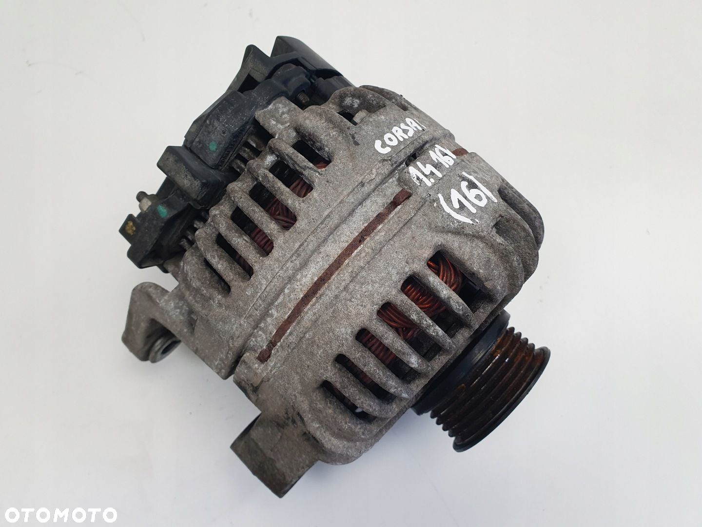 Opel Corsa C 1.4 16V ALTERNATOR 0124425021 ZK 100A bosch 55556068 - 1