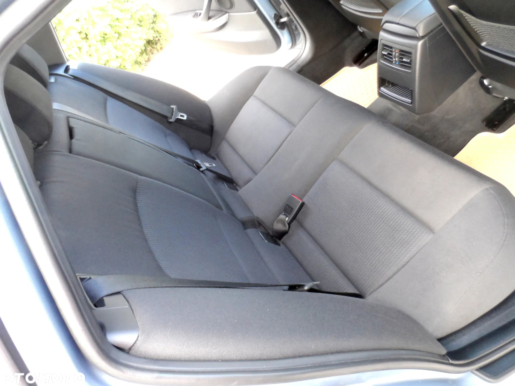 BMW Seria 3 325i Touring Edition Lifestyle - 19