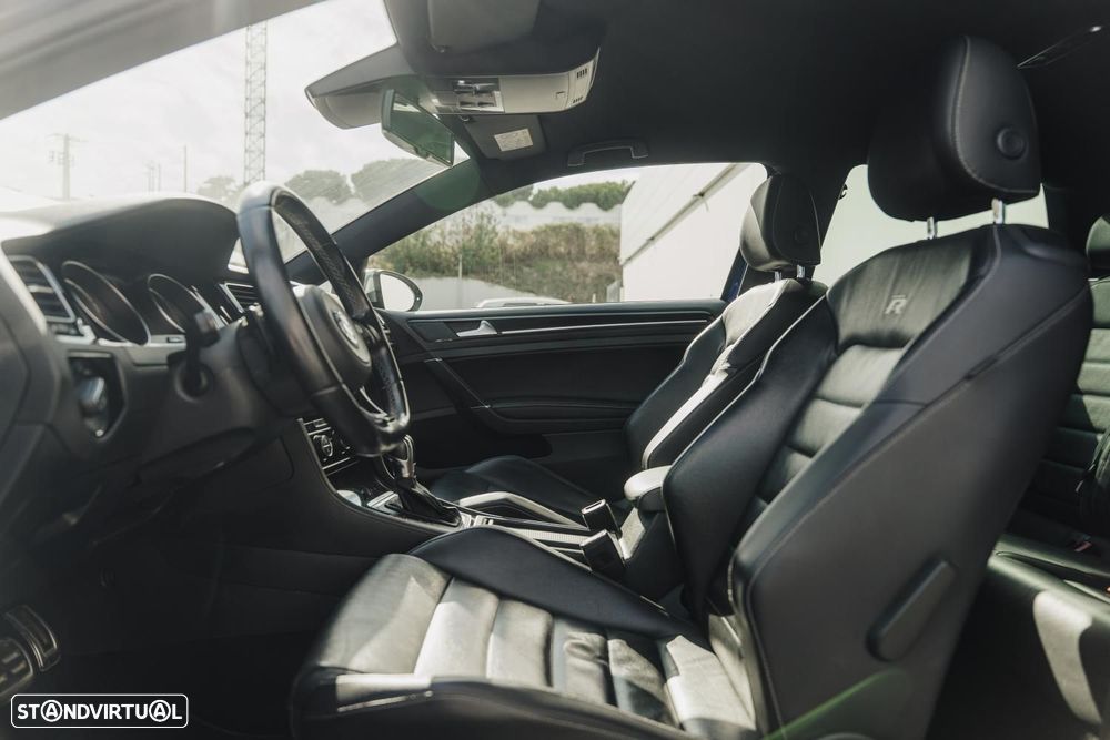VW Golf 2.0 TSI R DSG - 29
