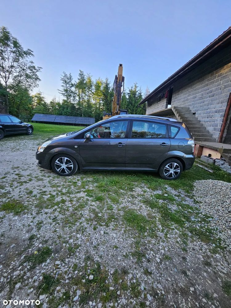 Toyota Verso - 22