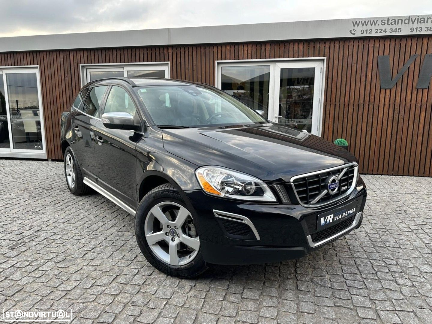 Volvo XC 60 2.0 D3 Drive R-Design - 4