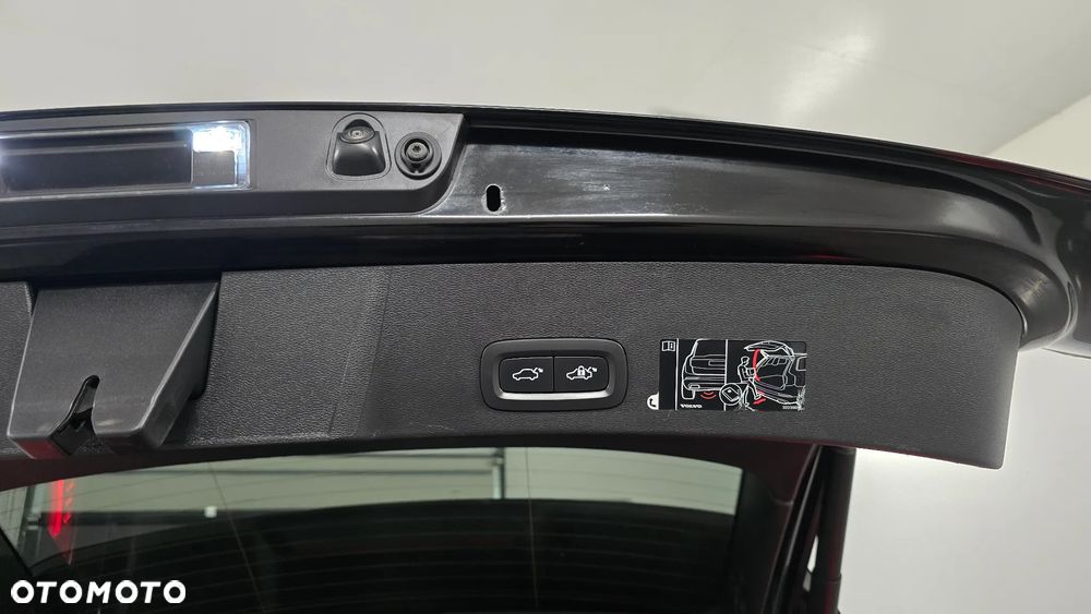 Volvo XC 40 D3 SCR Inscription - 11