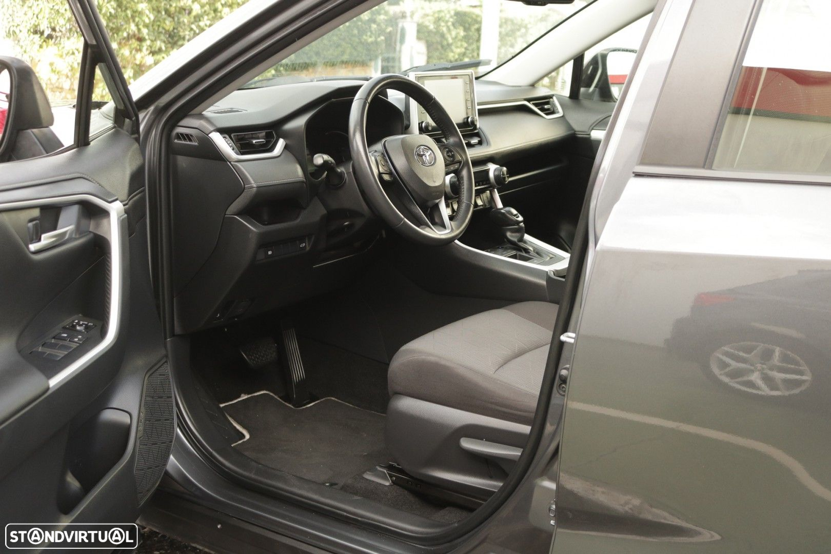 Toyota RAV4 2.5 HDF Comfort - 20