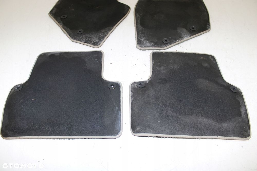 VOLVO S80 DYWANIKI EUROPA KOMPLET 8687668 PREMIUM PARTS - 8