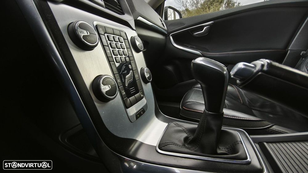 Volvo V40 2.0 D2 Volvo Ocean Race - 30