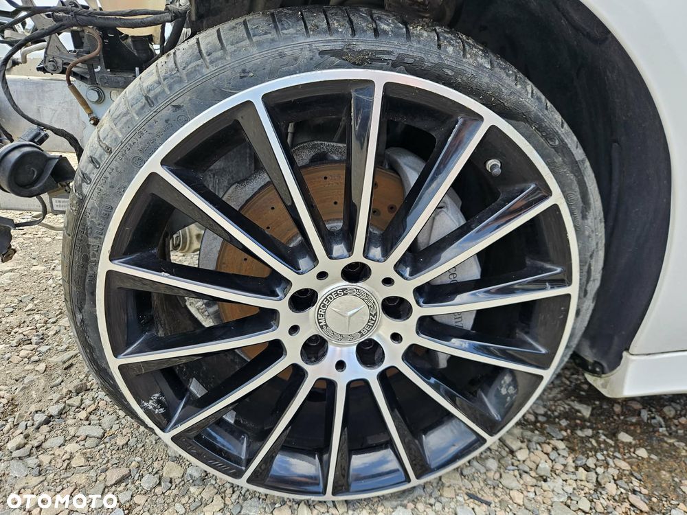 Mercedes-Benz Klasa C 220 d 9G-TRONIC AMG Line - 22