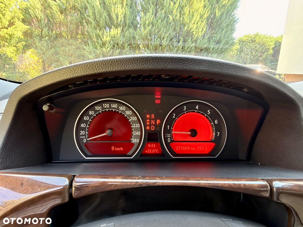 BMW Seria 7 730Li - 12