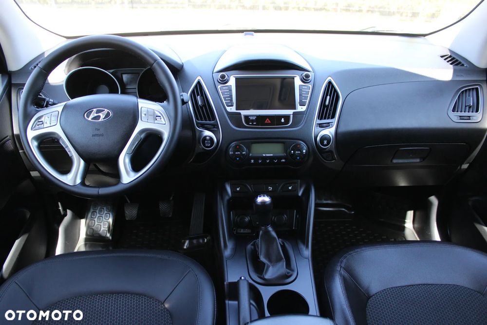 Hyundai ix35 2.0 2WD Comfort - 25