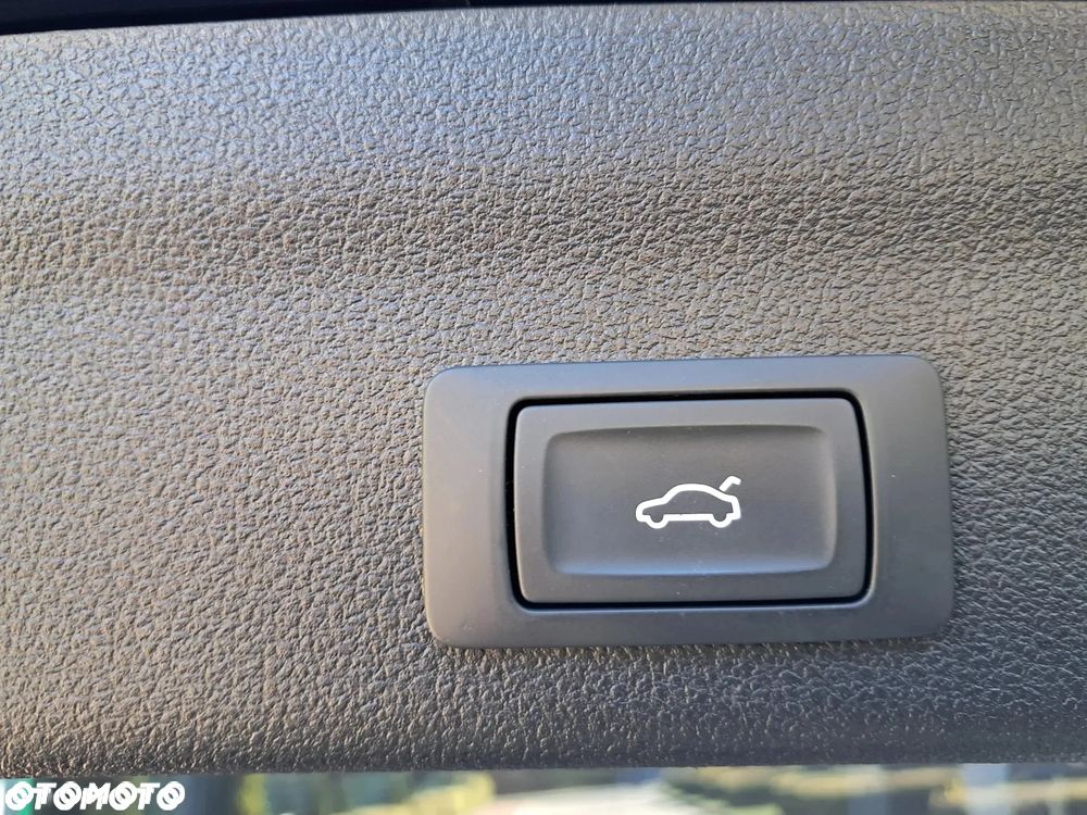 Audi A6 Avant 40 TDI quattro S tronic advanced - 25