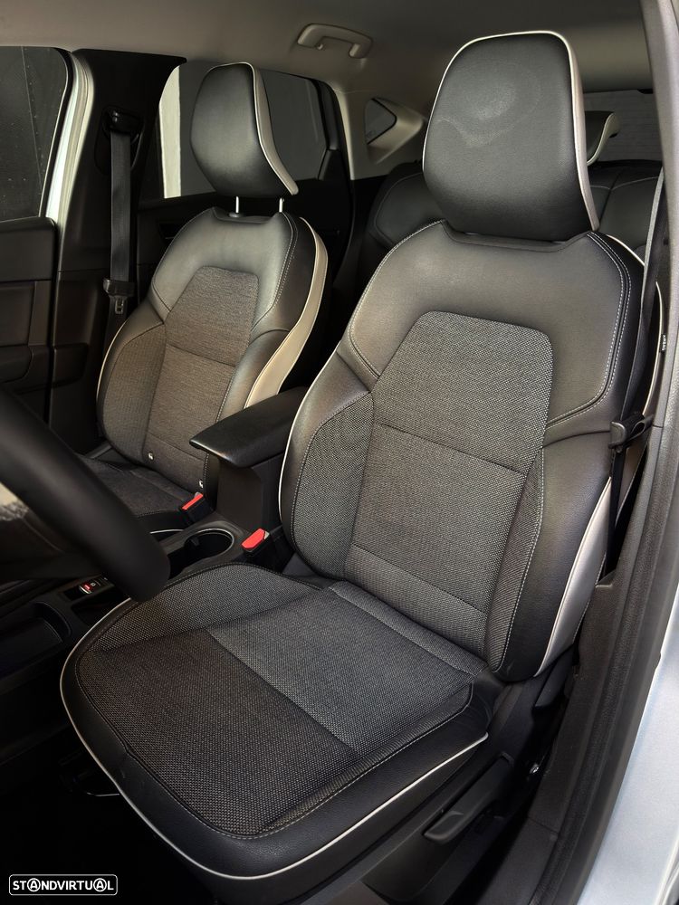 Renault Captur 1.6 E-Tech Plug-In Intens - 39
