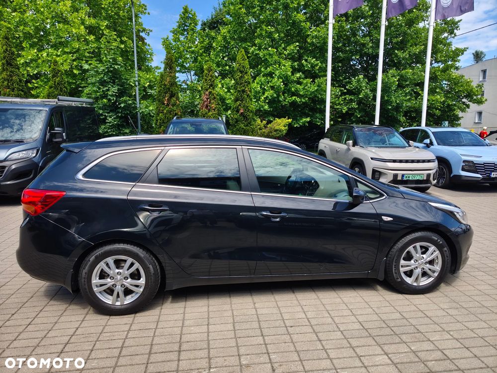 Kia Ceed 1.6 GDI L - 7
