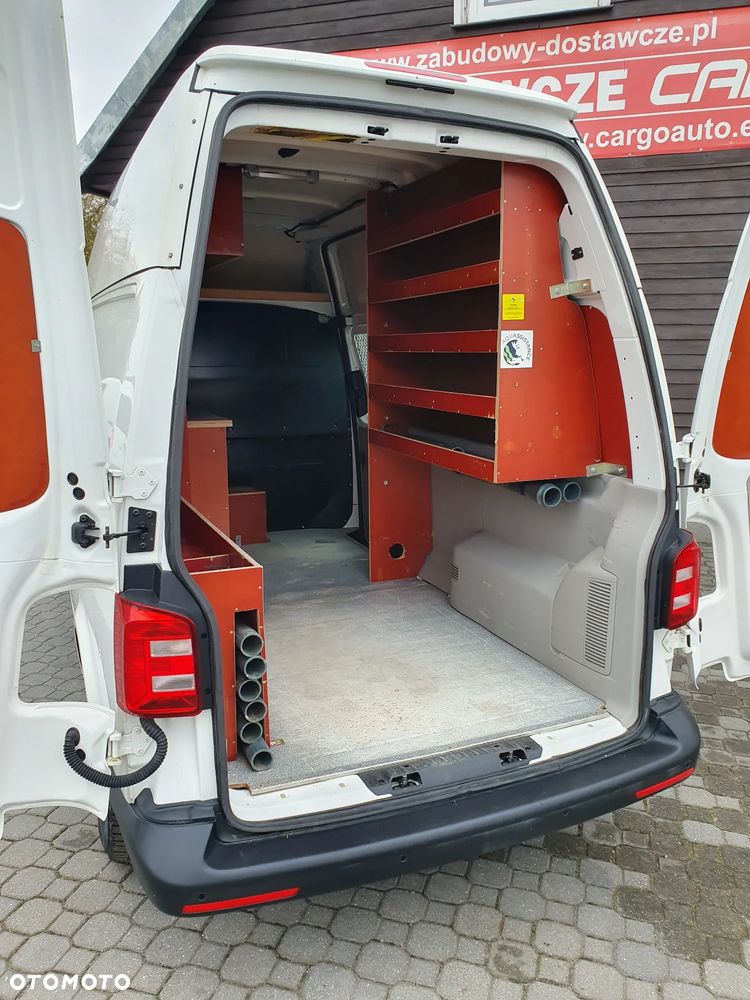 Volkswagen Transporter - 9