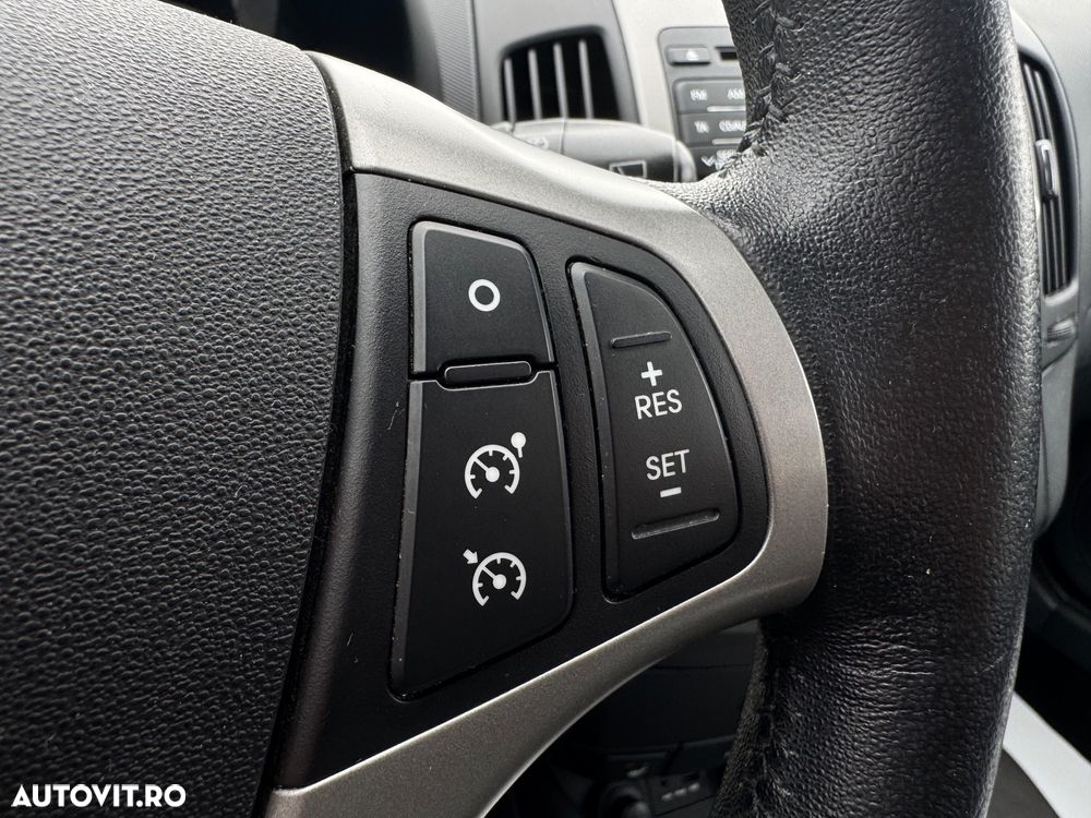 Hyundai i30 1.4 Comfort - 18