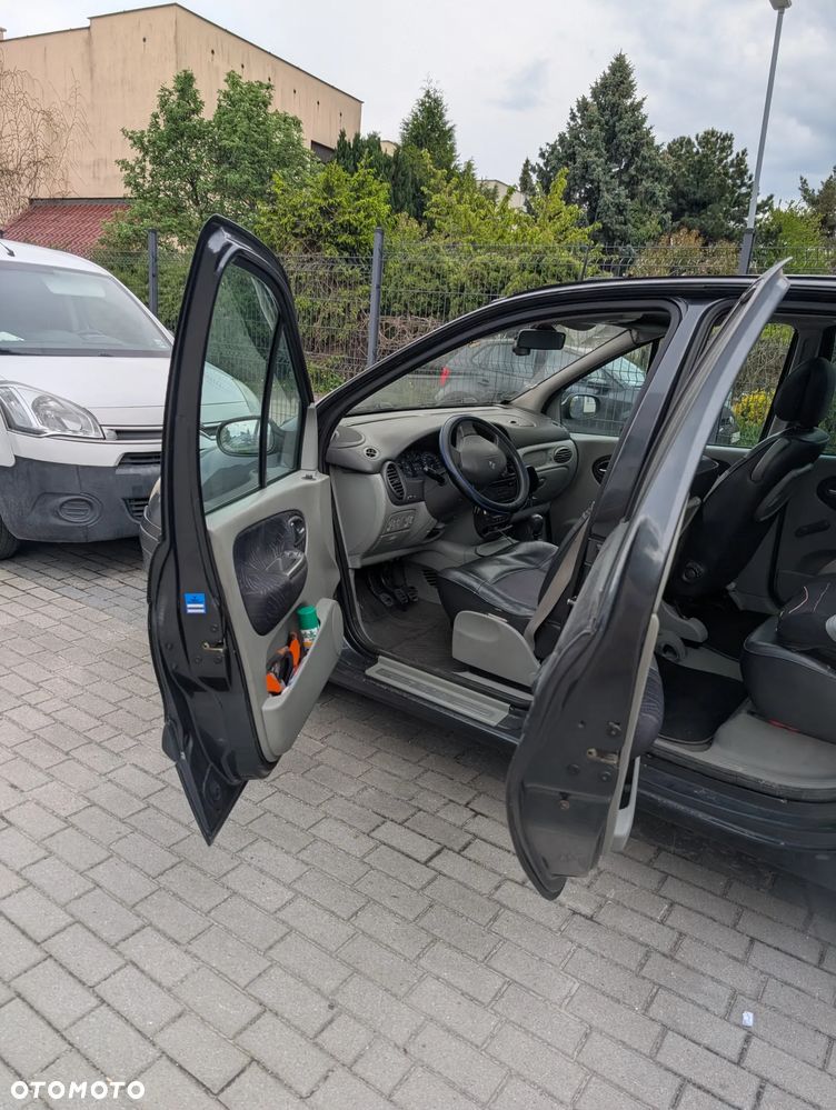 Renault Scenic Megane 1.6 RT 16V - 6