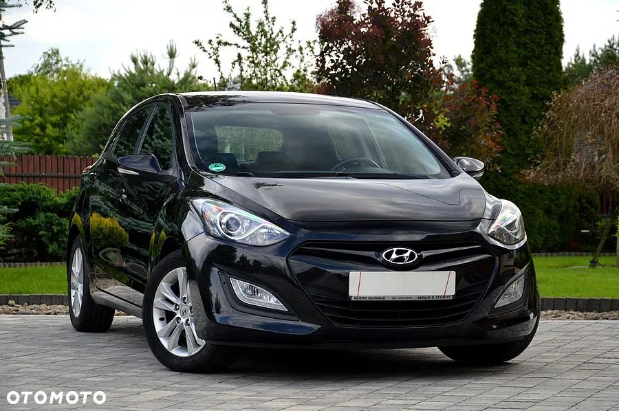 Hyundai i30 i30cw 1.4 Fifa World Cup Edition - 1