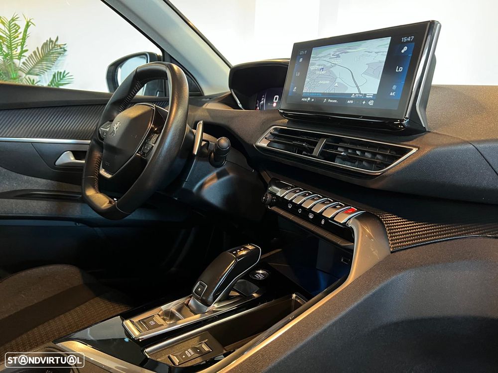 Peugeot 3008 PureTech 130 Stop & Start GPF EAT8 Active Pack - 11