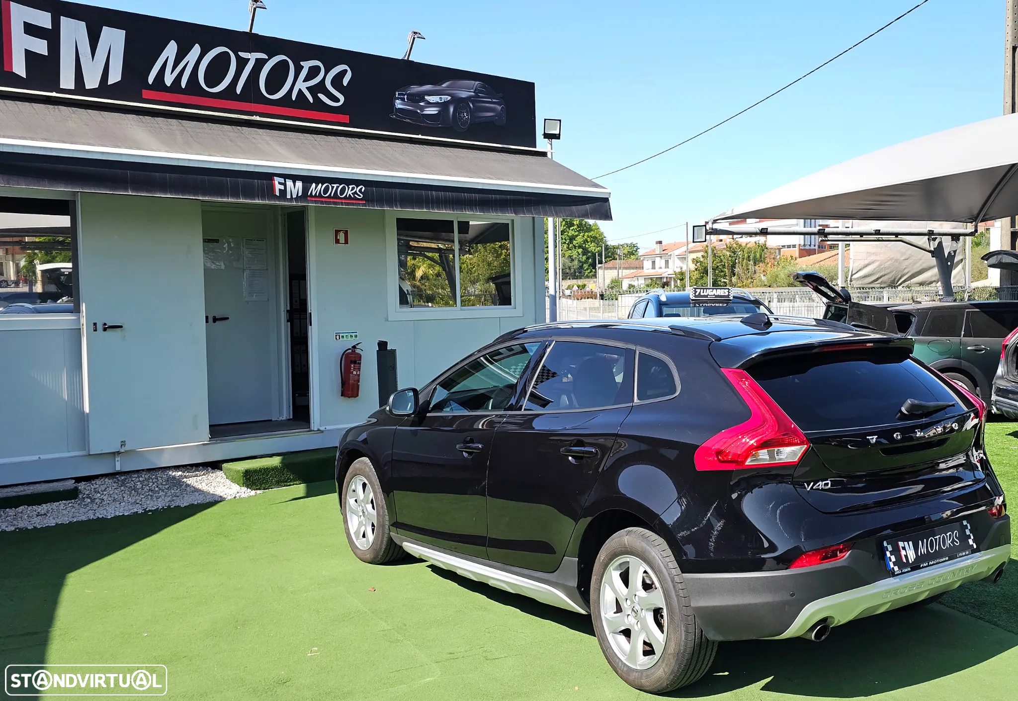 Volvo V40 Cross Country 2.0 D3 Kinetic - 3