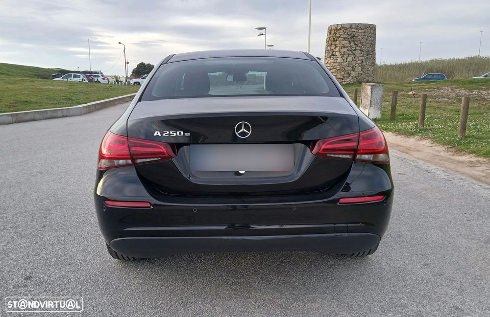 Mercedes-Benz CLA 250 - 6