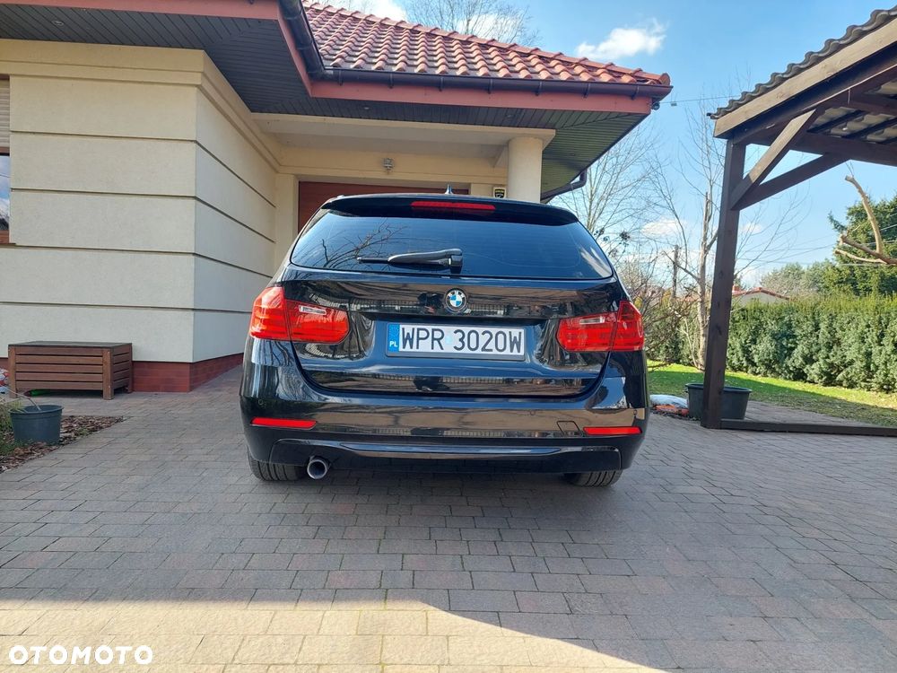 BMW Seria 3 318d DPF Touring Edition Sport - 7