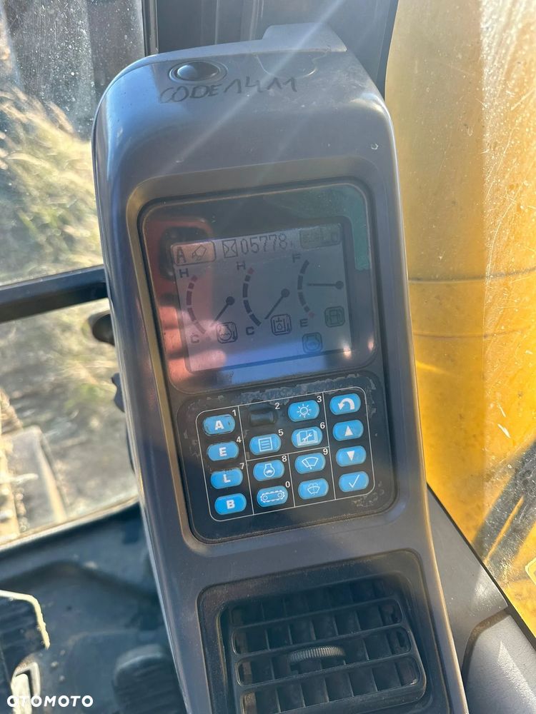 Komatsu PC 340 NLC - 7