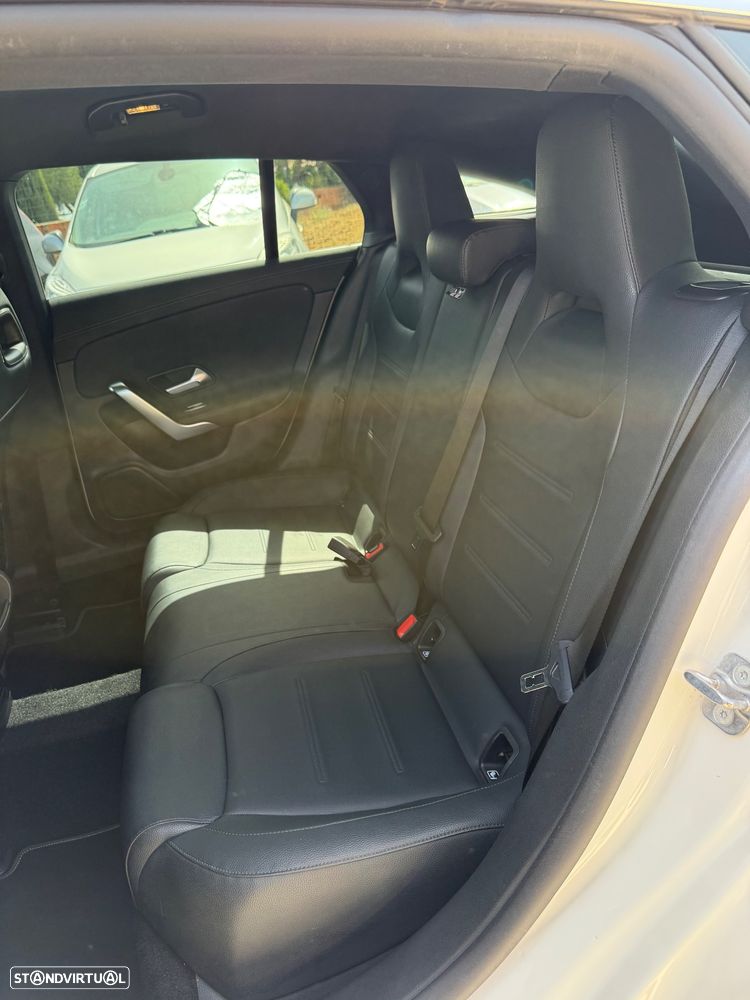 Mercedes-Benz CLA 250 e 8G-DCT Progressive Line Advanced - 24