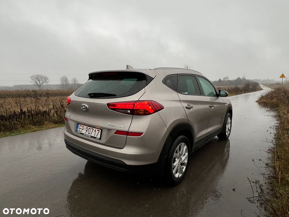 Hyundai Tucson 1.6 GDI BlueDrive Comfort 2WD - 12