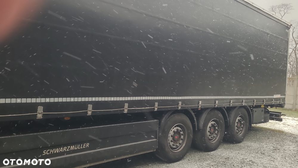 Schwarzmuller S1 - 4