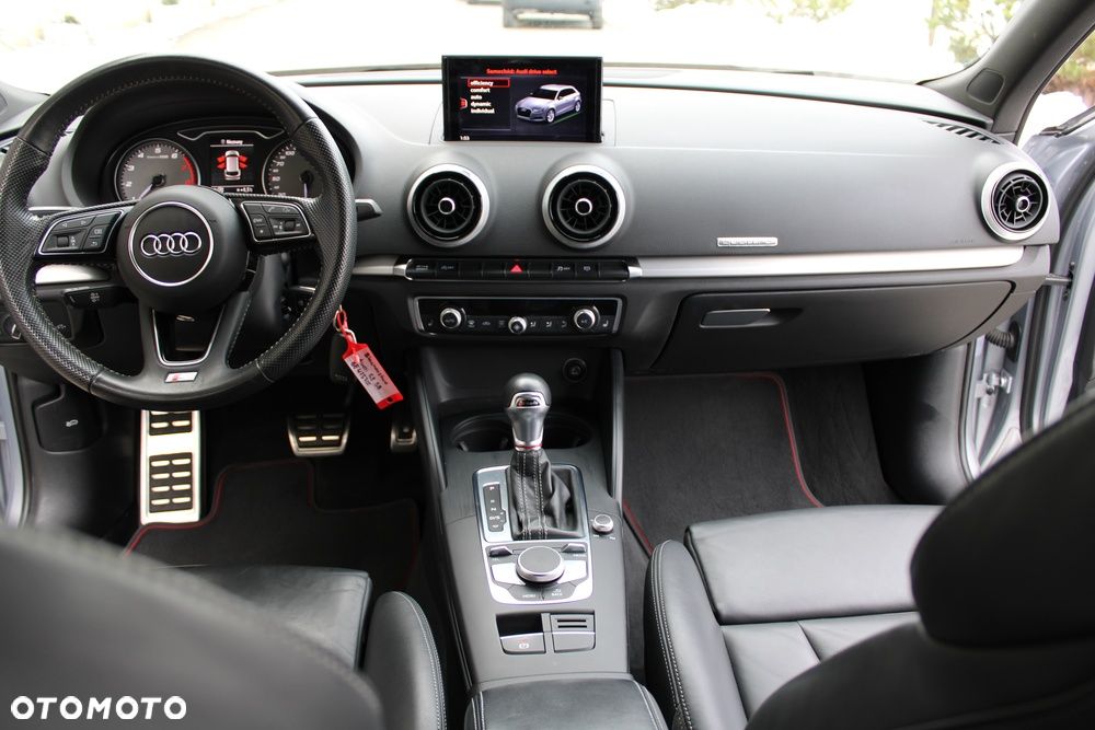 Audi S3 S tronic - 36