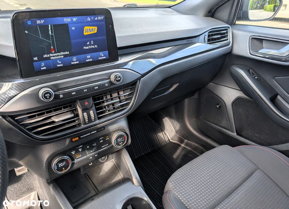 Ford Focus 1.5 EcoBlue ST-Line - 19