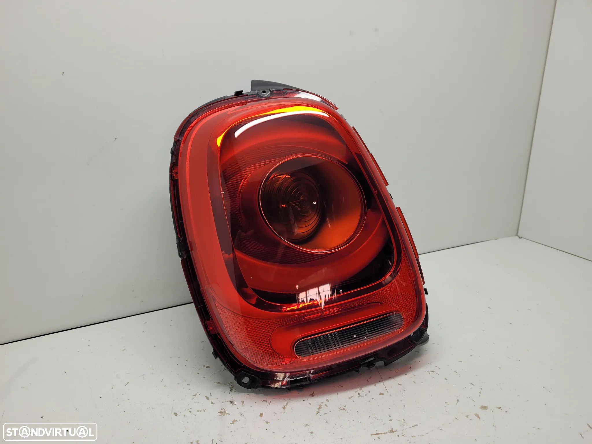Farolim esquerdo MINI One/Cooper [F55/F56/F57] 7297413 (2014-2018) - 1