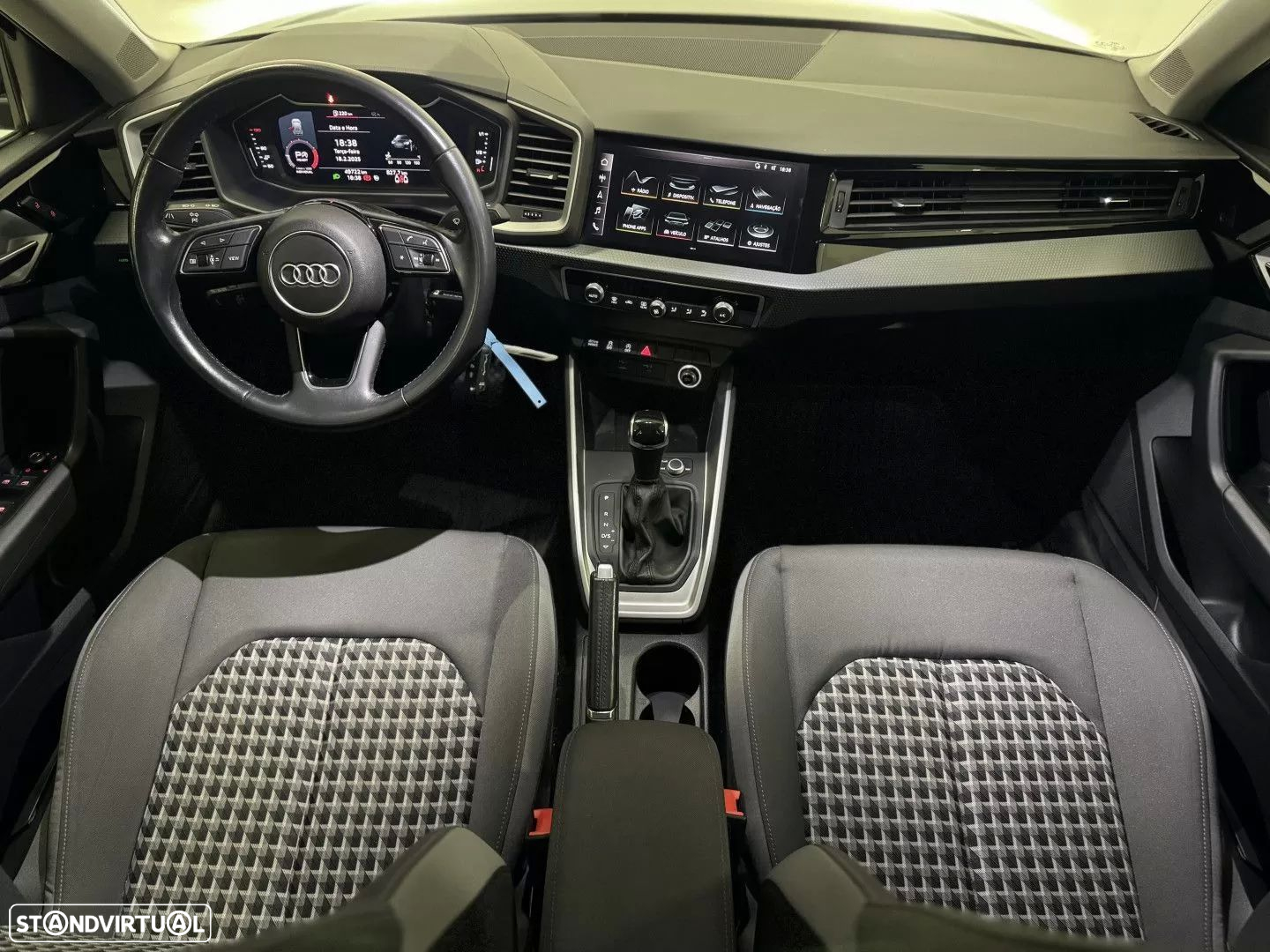 Audi A1 Citycarver 30 TFSI S tronic - 4