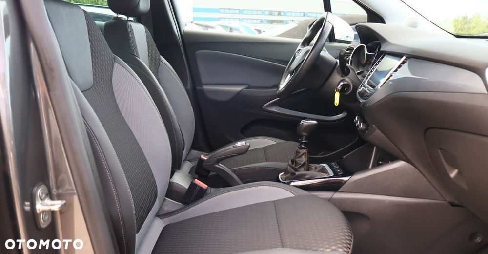 Opel Crossland X - 19