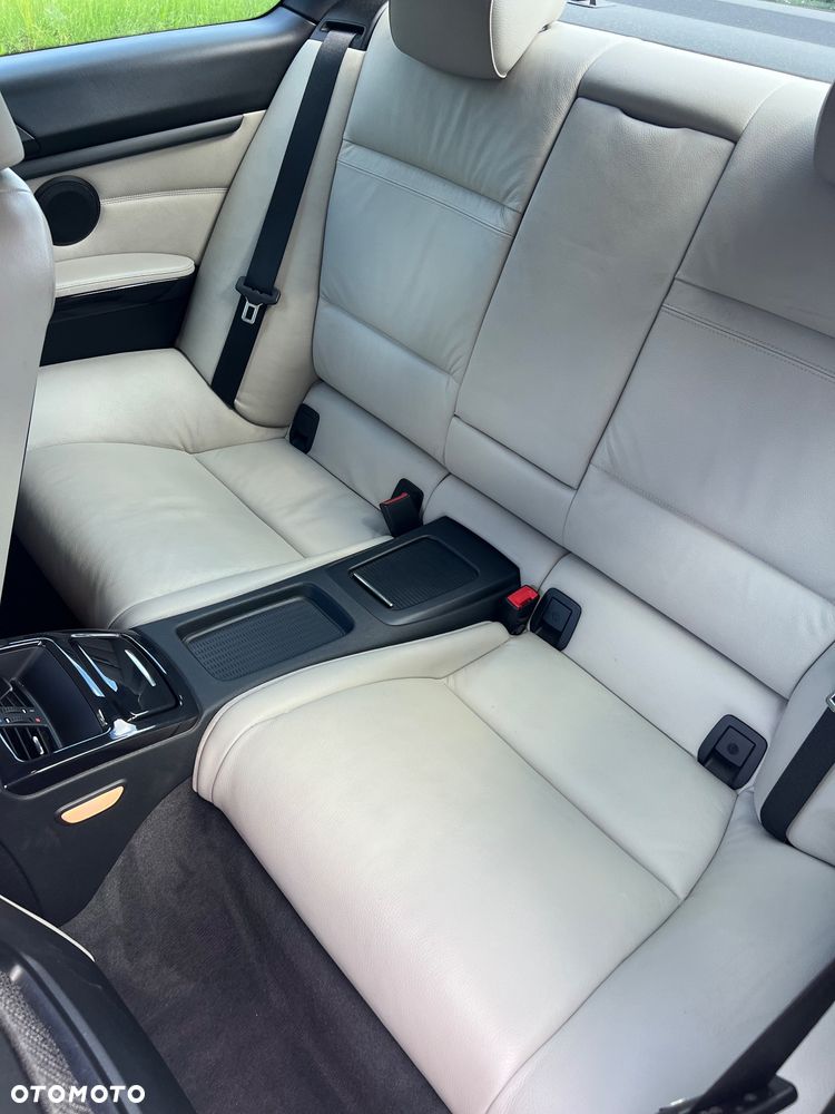 BMW Seria 3 330xd - 8